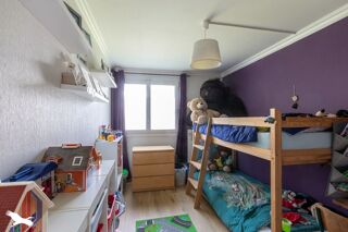  Appartement  vendre 4 pices 80 m