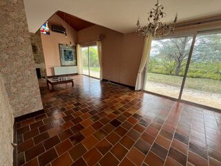  Maison  vendre 6 pices 195 m