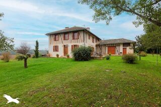  Maison � vendre 7 pi�ces 204 m�