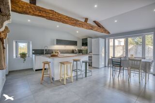  Maison  vendre 5 pices 236 m