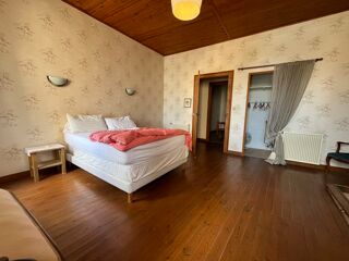  Maison  vendre 5 pices 215 m