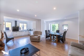  Maison  vendre 7 pices 200 m