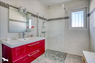  Maison  vendre 5 pices 142 m