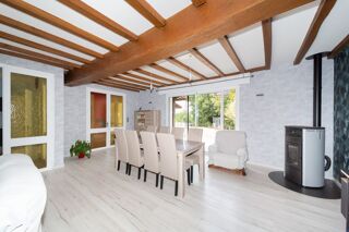  Maison  vendre 8 pices 256 m