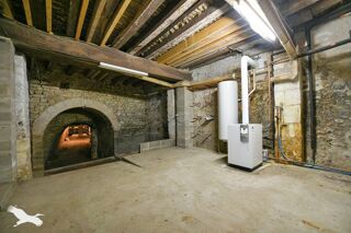  Maison  vendre 8 pices 238 m