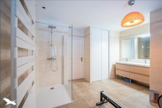  Maison  vendre 7 pices 265 m