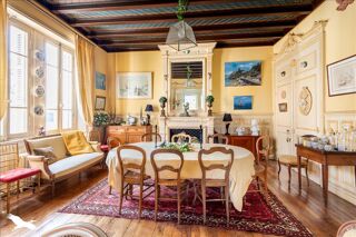  Maison  vendre 15 + pices 350 m