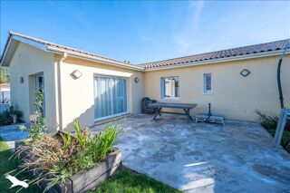  Maison  vendre 7 pices 131 m