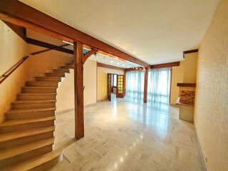  Maison  vendre 6 pices 158 m