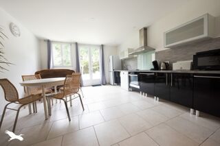  Maison  vendre 14 pices 415 m