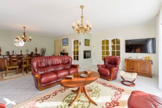  Maison  vendre 4 pices 174 m