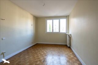  Appartement  vendre 4 pices 65 m