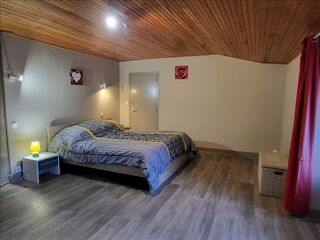  Immeuble  vendre 137 m