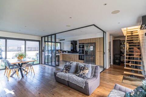   Maison de ville de 5 pices principales Maison - 5 pice(s) - 124 m