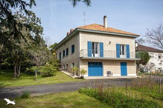  Maison  vendre 9 pices 195 m