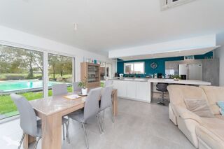  Maison  vendre 5 pices 145 m