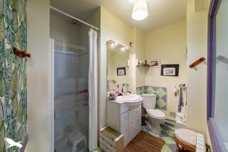  Maison  vendre 5 pices 241 m