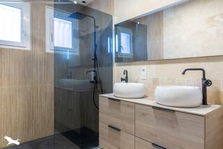  Maison  vendre 8 pices 243 m