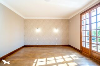  Maison  vendre 8 pices 154 m