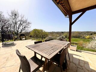  Maison  vendre 7 pices 172 m