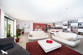  Maison  vendre 6 pices 210 m