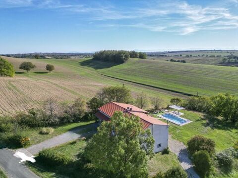   Traditionnelle de 5 pices principales Maison - 5 pice(s) - 143 m