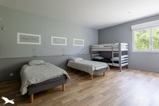  Maison  vendre 10 pices 364 m