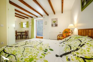  Maison  vendre 15 + pices 350 m