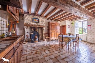  Maison  vendre 10 pices 254 m