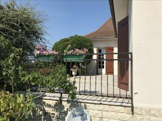  Maison  vendre 8 pices 160 m