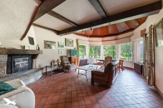  Maison  vendre 8 pices 190 m