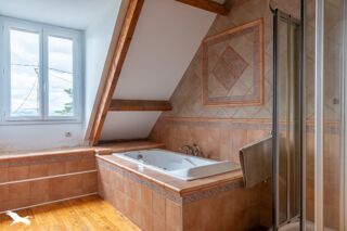  Maison � vendre 12 pi�ces 265 m�