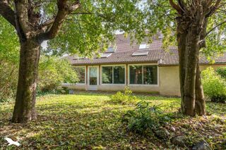  Maison  vendre 8 pices 292 m