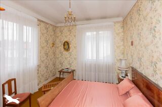  Maison  vendre 6 pices 201 m