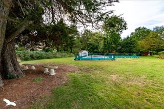  Maison  vendre 9 pices 226 m