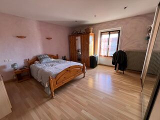  Maison  vendre 6 pices 225 m