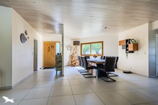  Maison  vendre 7 pices 295 m