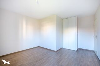  Appartement  vendre 4 pices 75 m