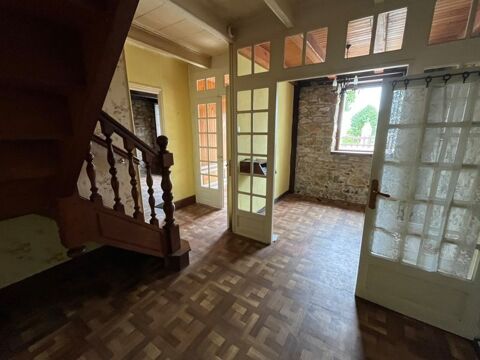   Maison de bourg de 6 pices principales Maison - 6 pice(s) - 160 m