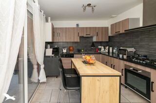  Maison  vendre 4 pices 91 m