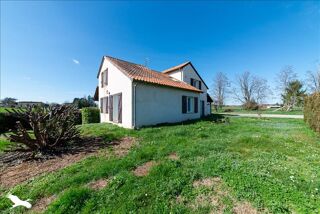  Maison  vendre 15 + pices 591 m