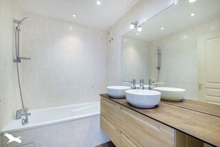  Appartement  vendre 4 pices 77 m