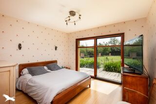  Maison  vendre 7 pices 332 m