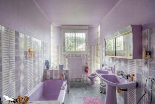  Maison  vendre 7 pices 260 m