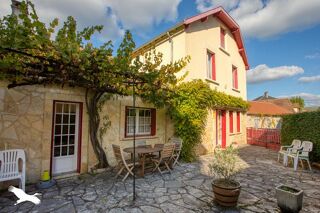  Maison  vendre 6 pices 139 m