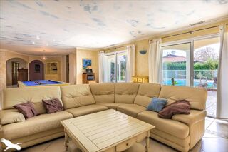  Maison  vendre 5 pices 165 m