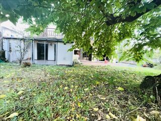  Maison  vendre 7 pices 209 m