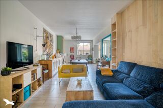  Maison  vendre 7 pices 201 m