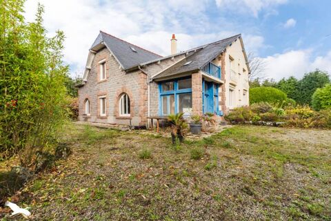   Maison en pierre de 9 pices principales Maison - 9 pice(s) - 258 m