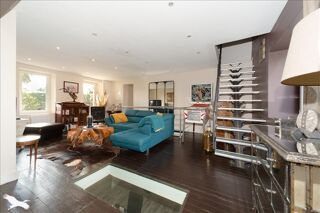  Maison  vendre 9 pices 205 m